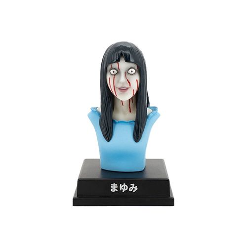 Action-Figure-Mayumi